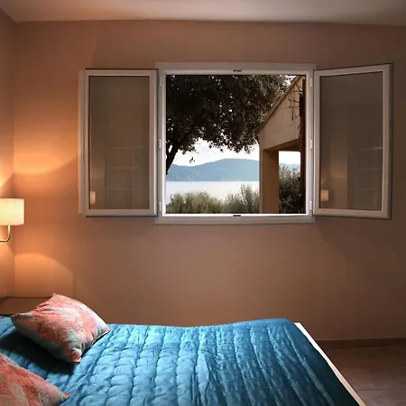 Apartament Ogliastrello Olmeto (Corsica)