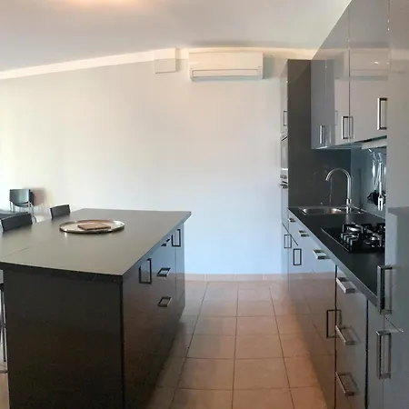 Ogliastrello * Olmeto (Corsica)