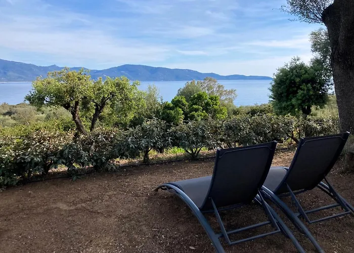 Apartament Ogliastrello Olmeto (Corsica)
